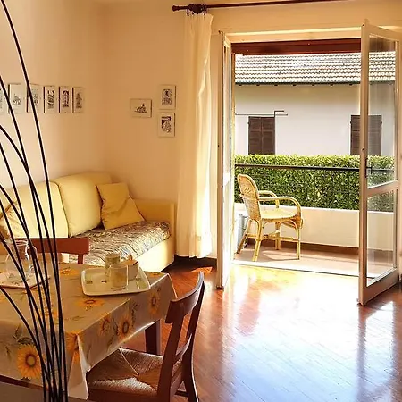 Apartment Casa Allegra Meina